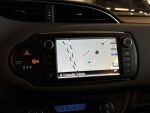 Toyota Yaris 2015 Punainen