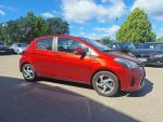 Toyota Yaris 2015 Punainen