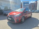 Toyota Yaris 2015 Punainen