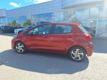 Toyota Yaris 2015 Punainen