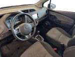 Toyota Yaris 2015 Punainen