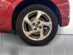 Toyota Yaris 2015 Punainen