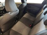 Toyota Yaris 2015 Punainen