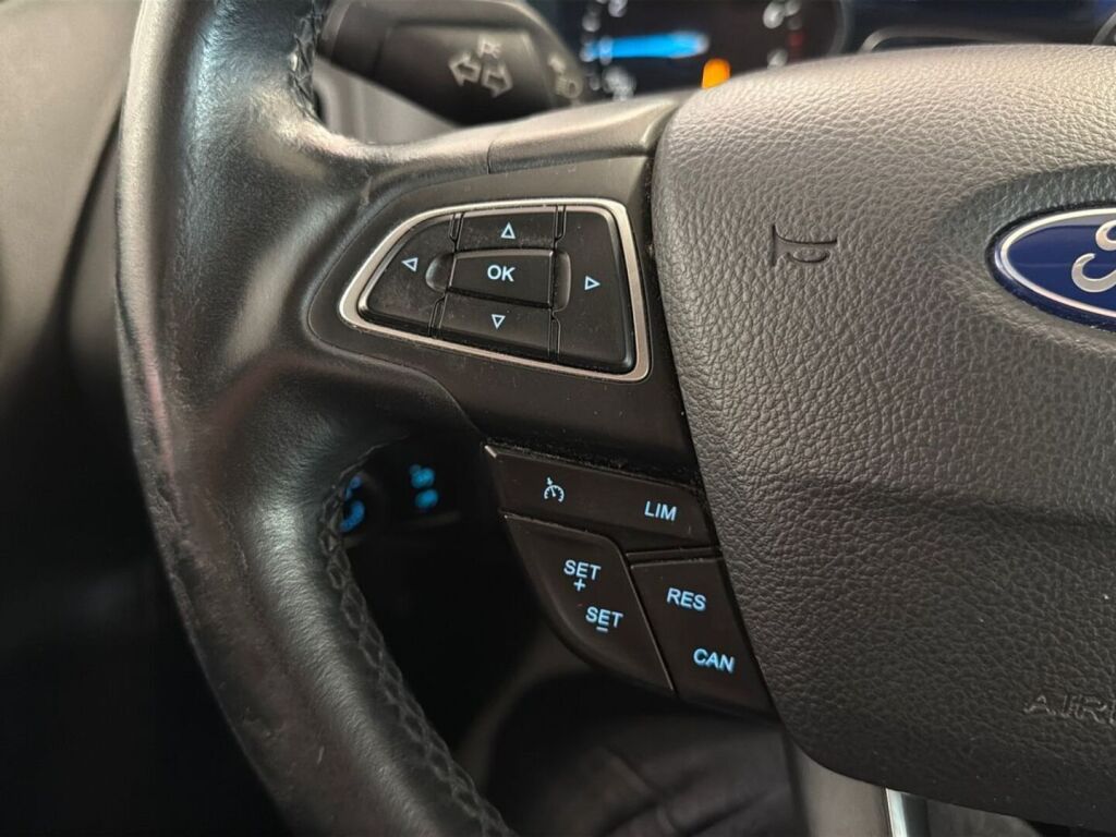 Ford Focus 2016 Harmaa