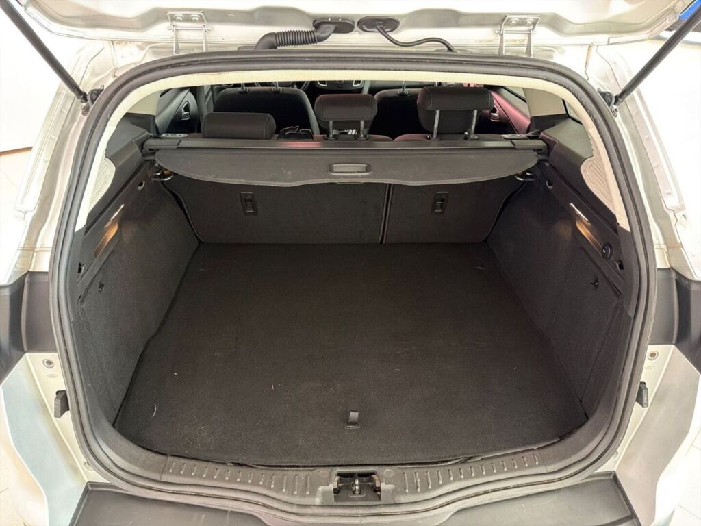 Ford Focus 2016 Harmaa