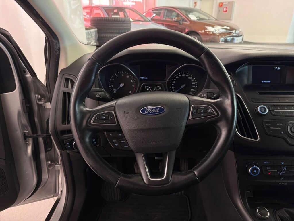 Ford Focus 2016 Harmaa