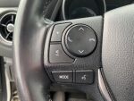 Toyota Auris 2015 Valkoinen