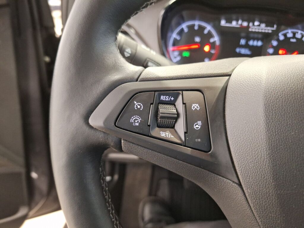 Opel Karl 2017 Harmaa