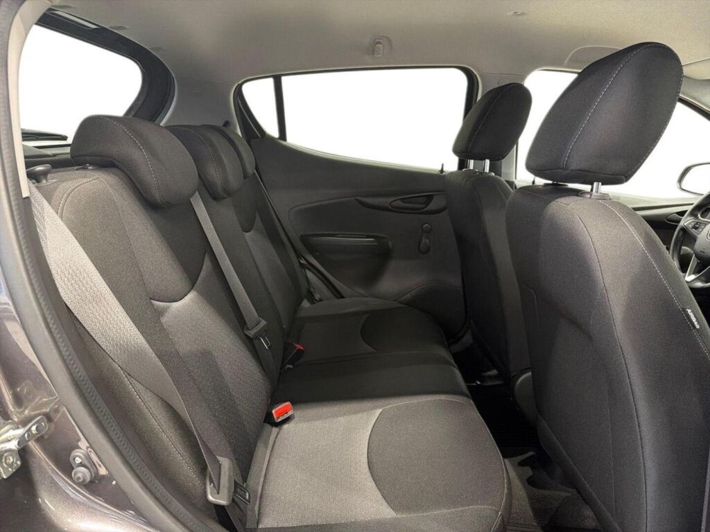 Opel Karl 2017 Harmaa