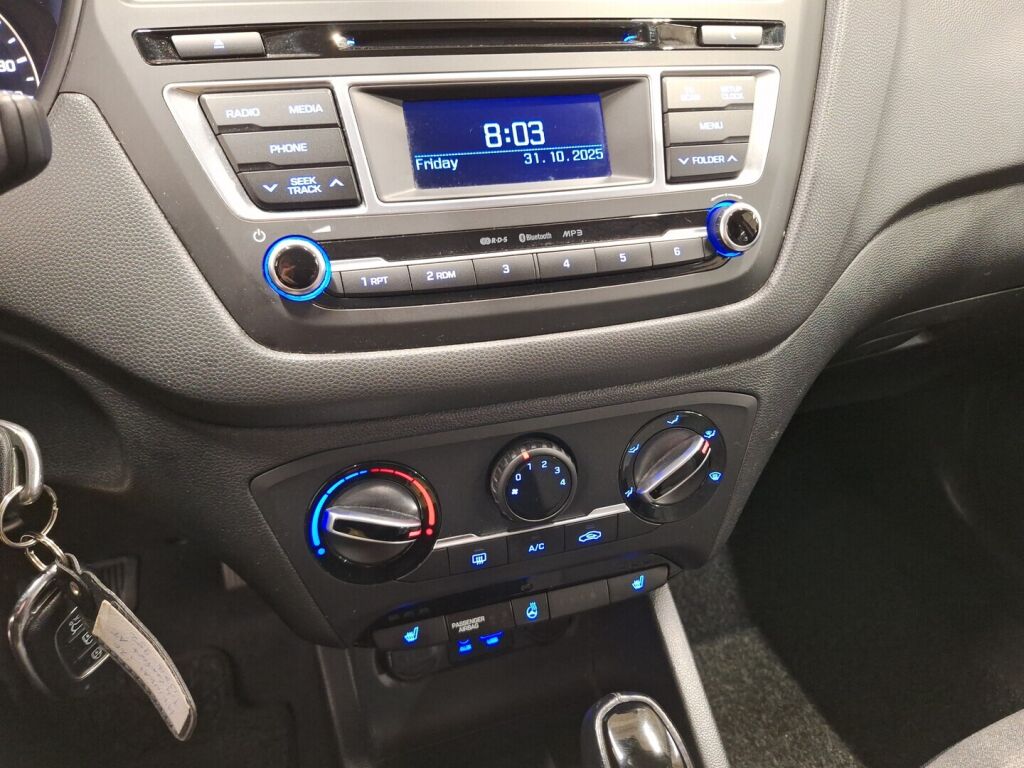 Hyundai i20 5d 2016 Punainen