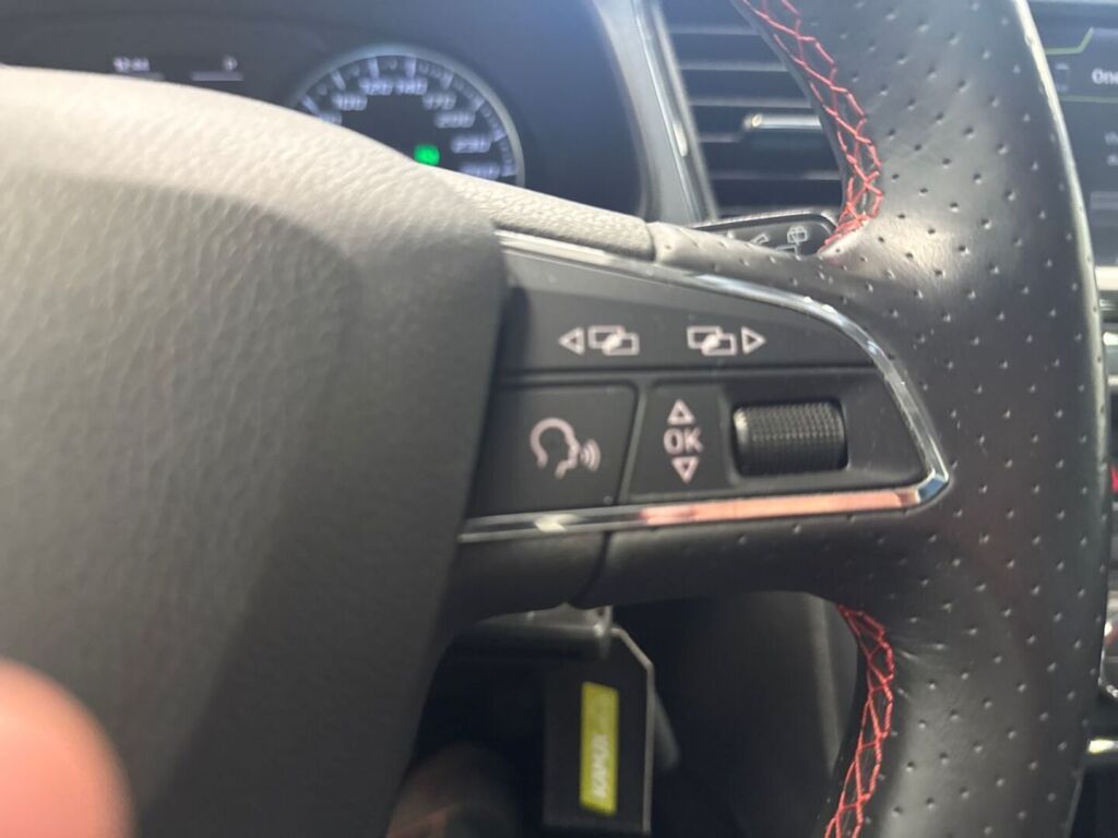 Seat Leon 2016 Vihreä