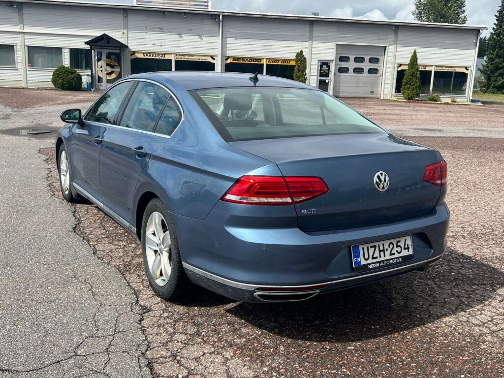 Volkswagen Passat 2017 Sininen