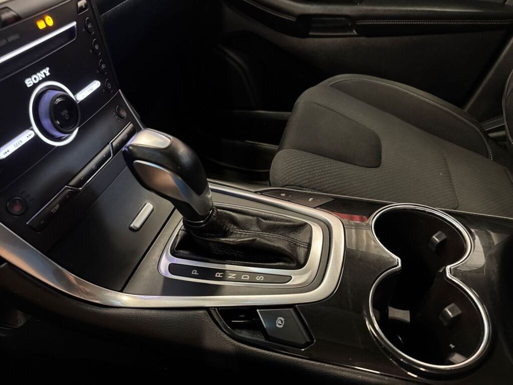 Ford Edge 2016 Valkoinen
