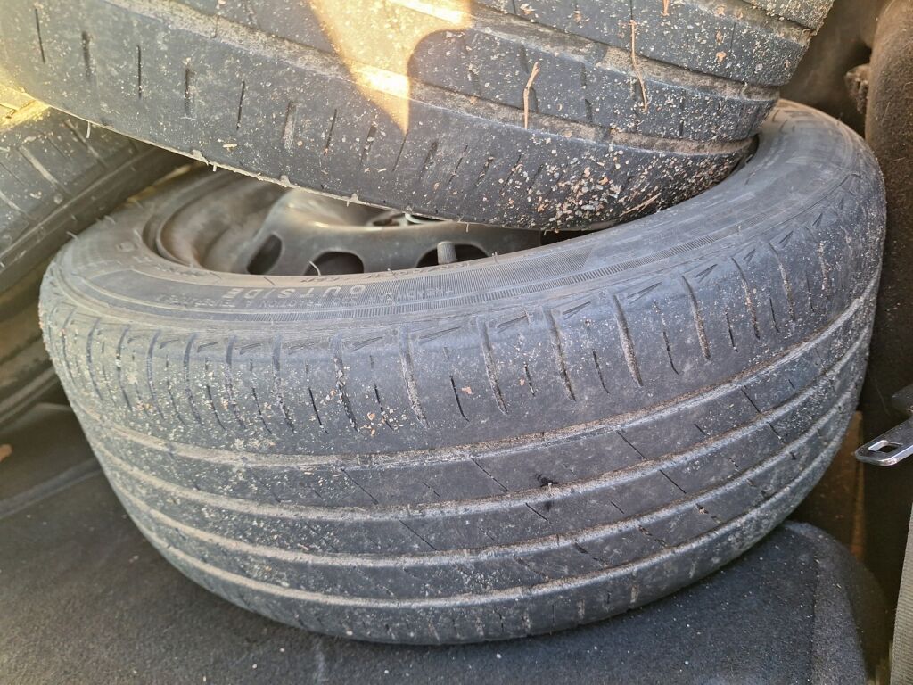 Ford Fiesta 2016 Punainen