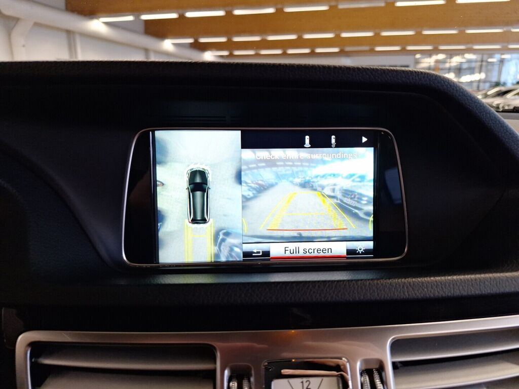 Mercedes-Benz E 2013 Musta