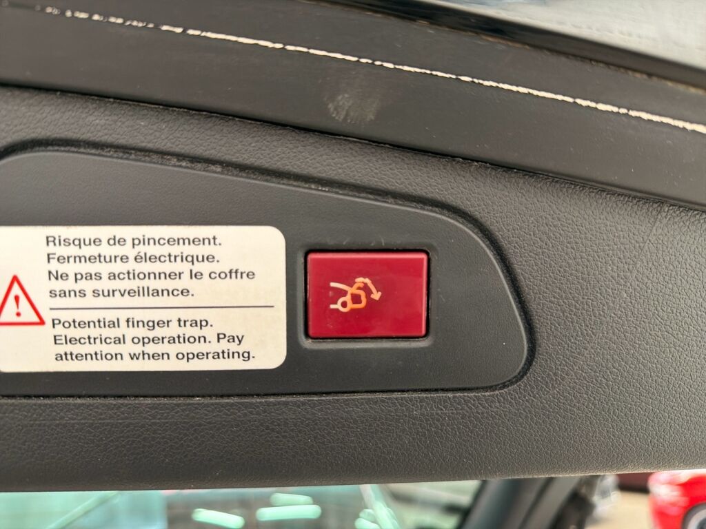 Peugeot 508 2016 Musta