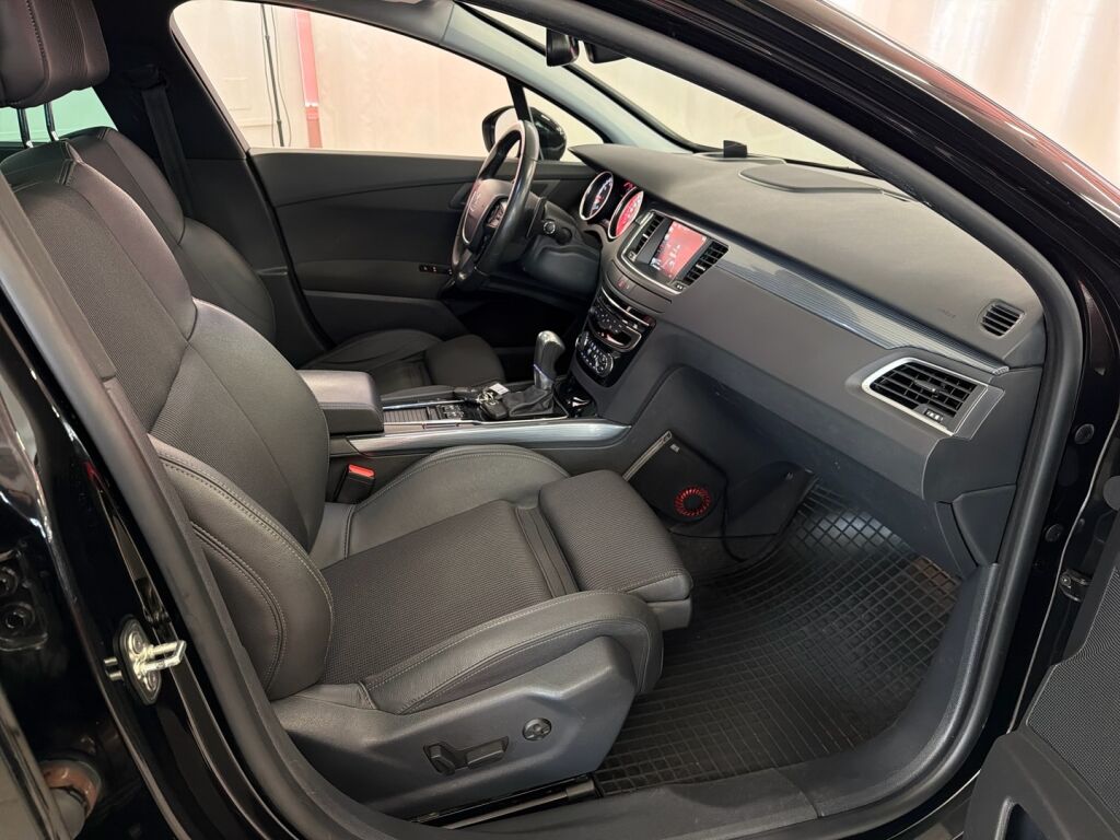Peugeot 508 2016 Musta