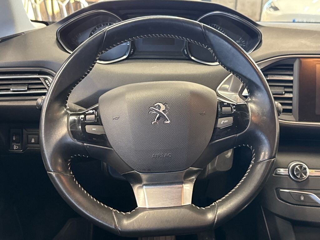 Peugeot 308 2017 Harmaa