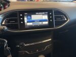 Peugeot 308 2017 Valkoinen