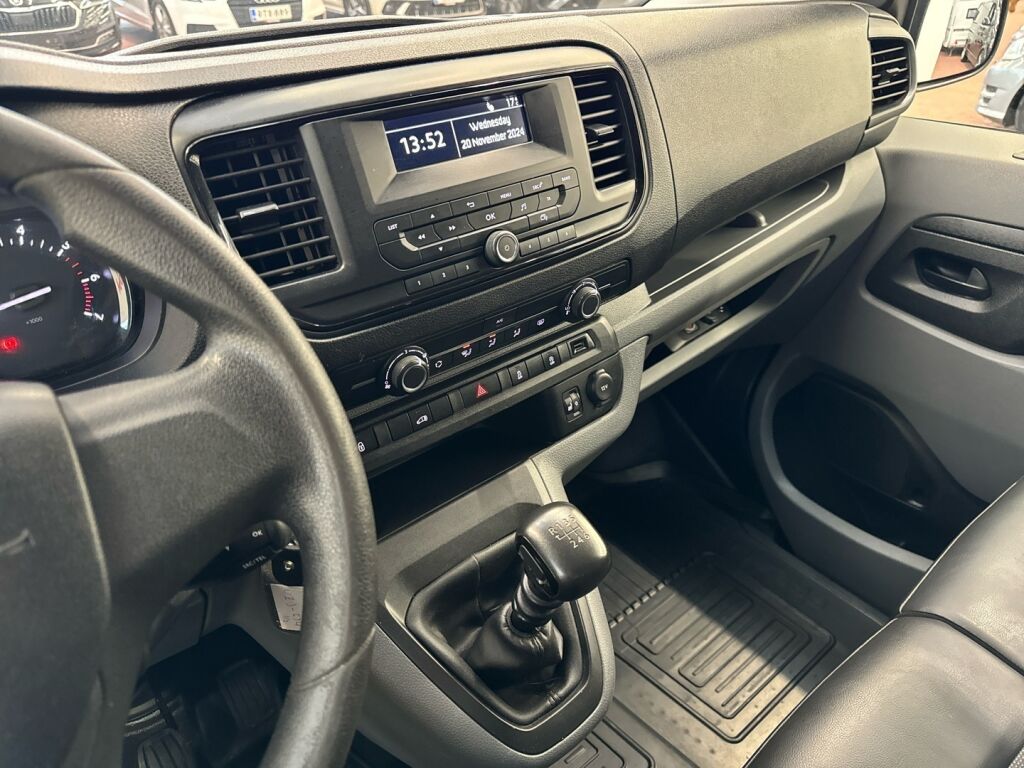 Toyota Proace 2017 Hopea