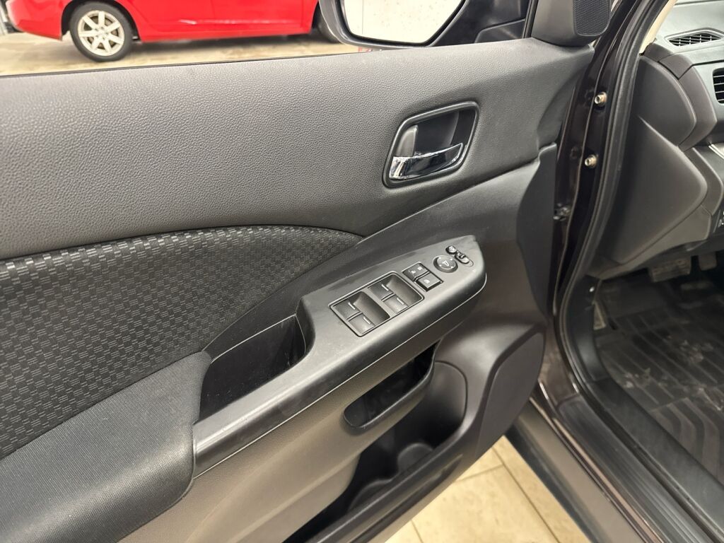 Honda CR-V 2016 Ruskea (beige)