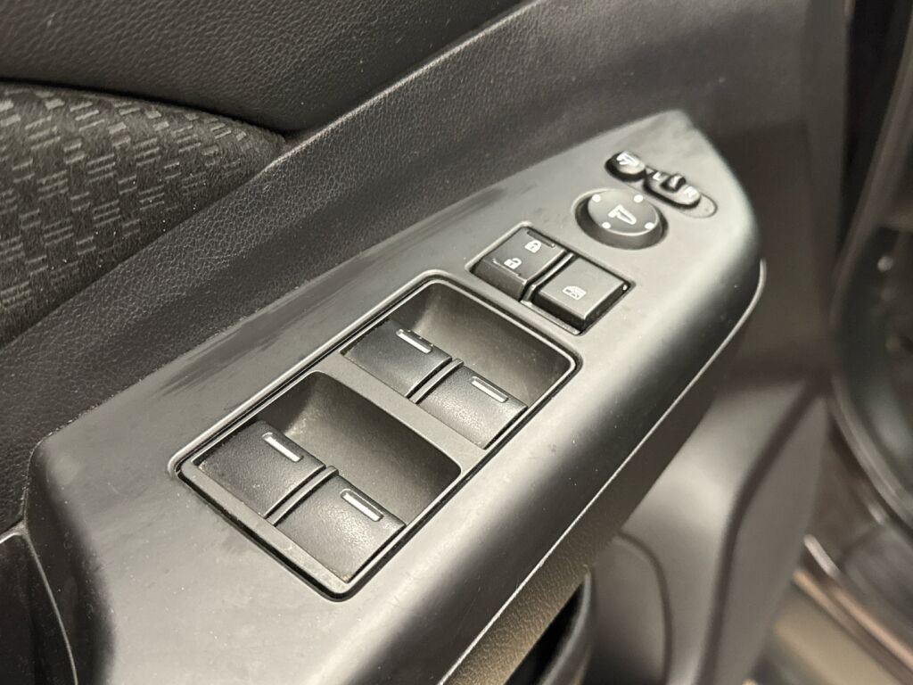 Honda CR-V 2016 Ruskea (beige)