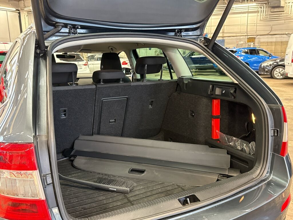 Skoda Octavia 2016 Harmaa