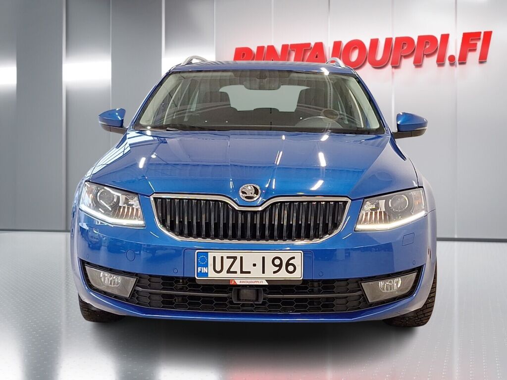Skoda Octavia 2016 Sininen