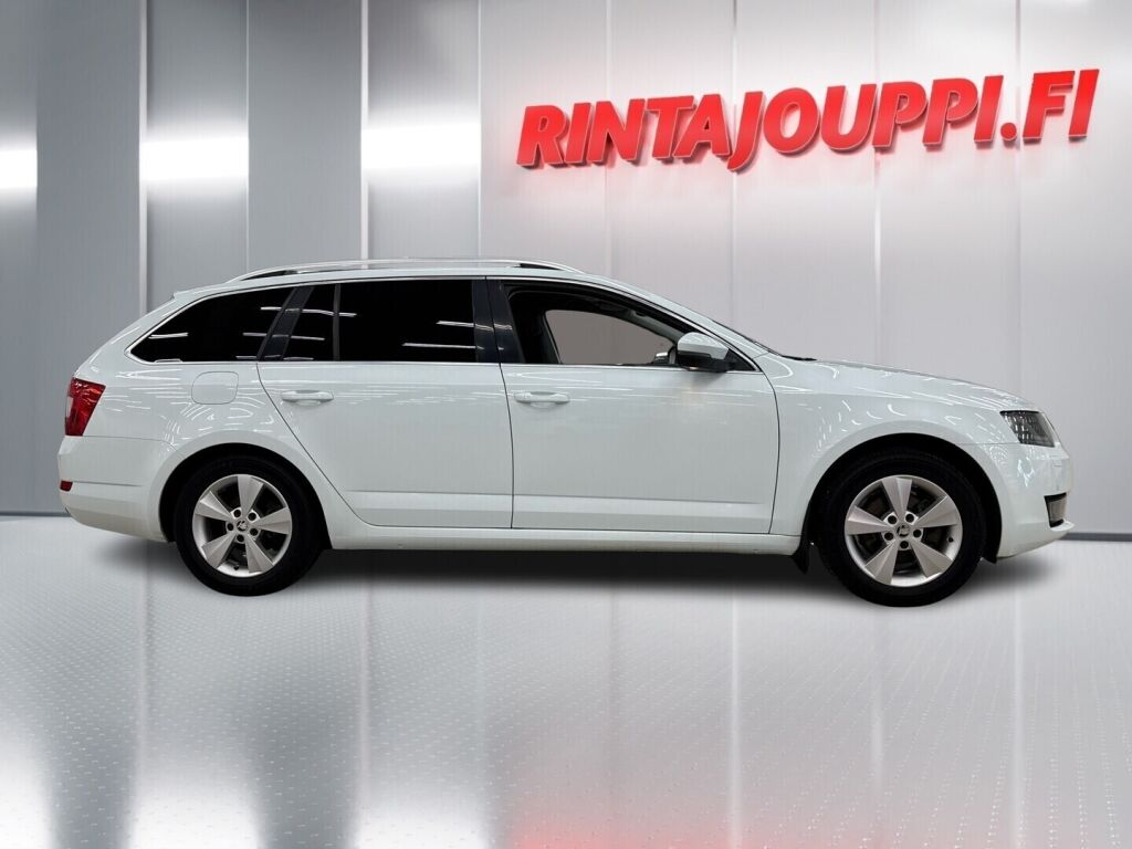 Skoda Octavia 2016 Valkoinen