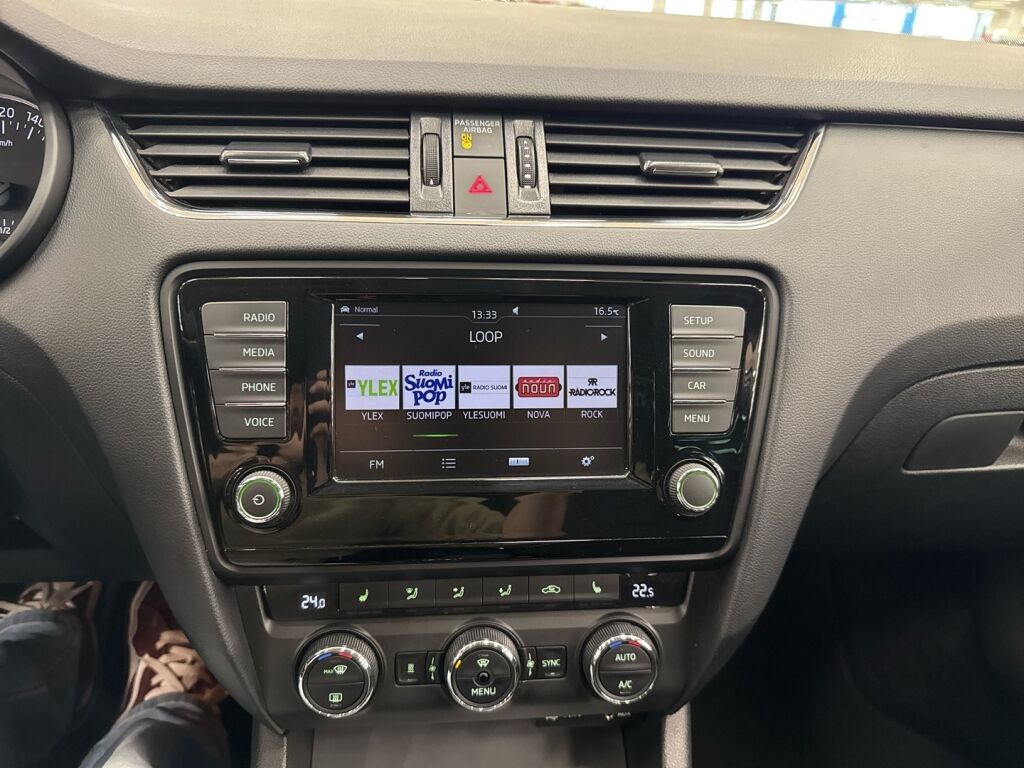 Skoda Octavia 2016 Valkoinen