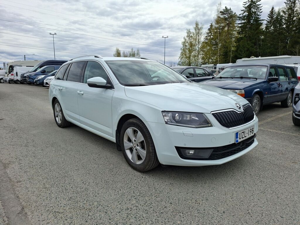 Skoda Octavia 2016 Valkoinen
