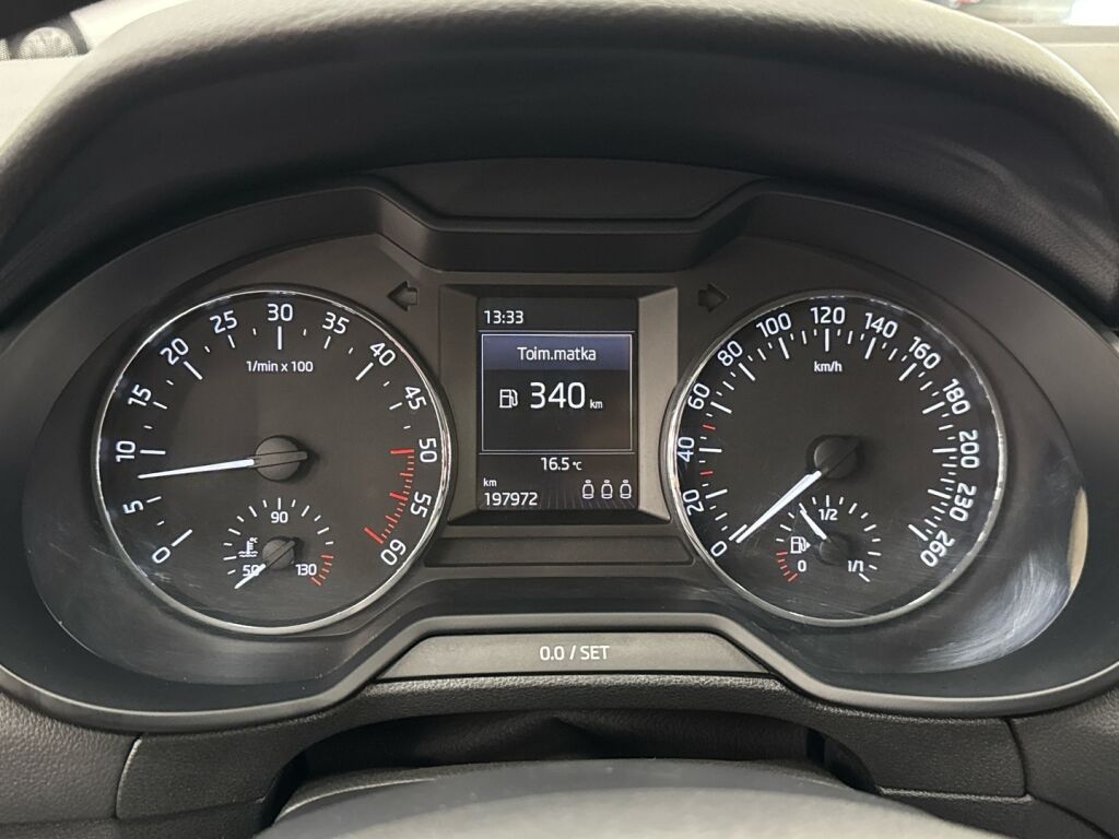 Skoda Octavia 2016 Valkoinen