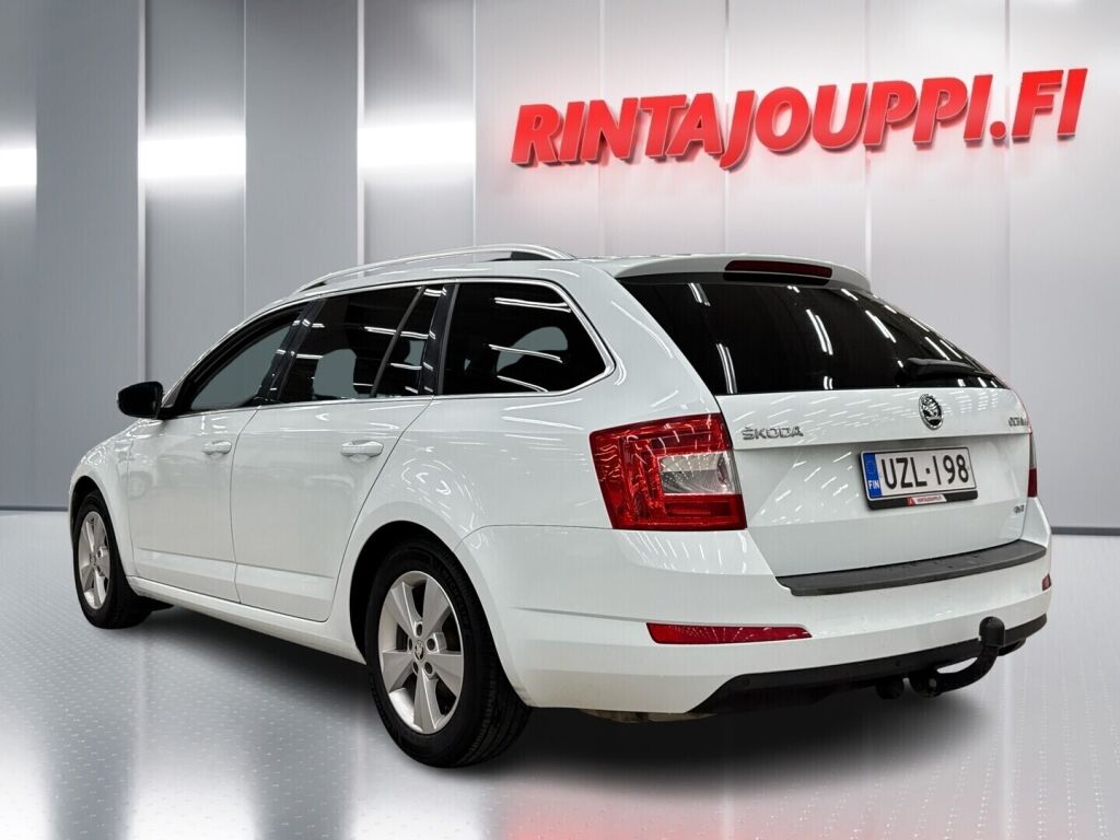 Skoda Octavia 2016 Valkoinen