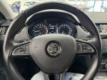 Skoda Octavia 2016 Valkoinen