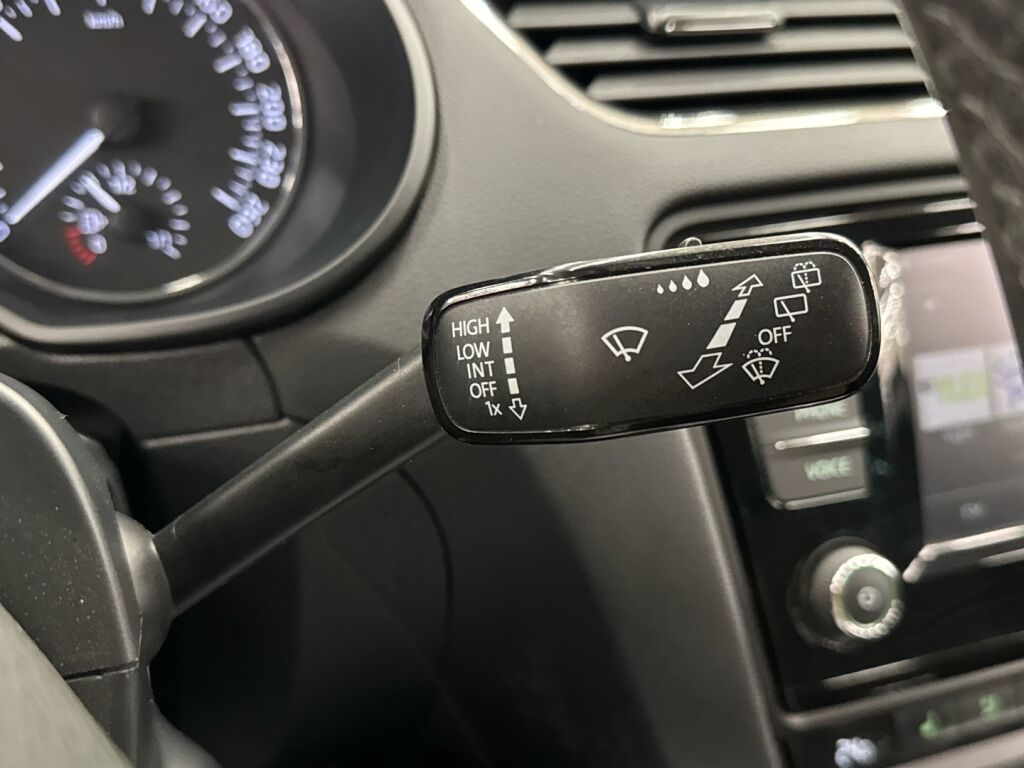 Skoda Octavia 2016 Valkoinen