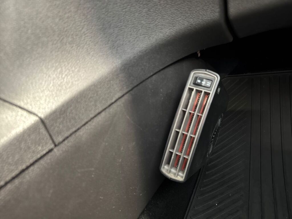 Ford Fiesta 2016 Metallinhohto Harmaa (Magnetic)