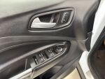 Ford Kuga 2016 Valkoinen