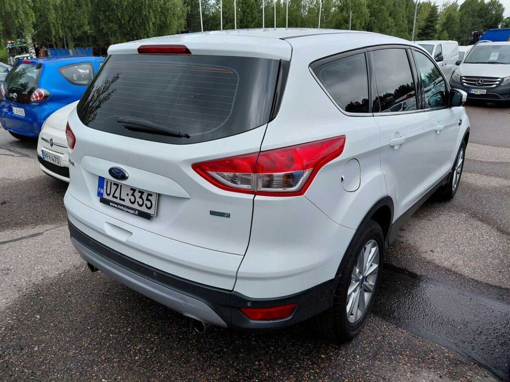 Ford Kuga 2016 Valkoinen