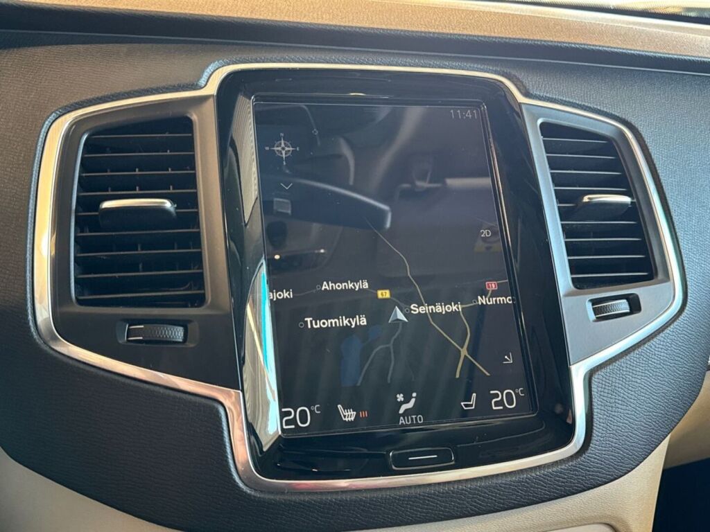 Volvo XC90 2017 Ruskea (beige)