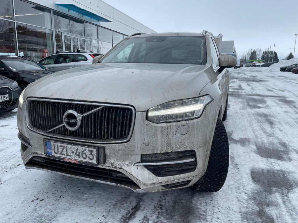 Volvo XC90 2017 Ruskea (beige)