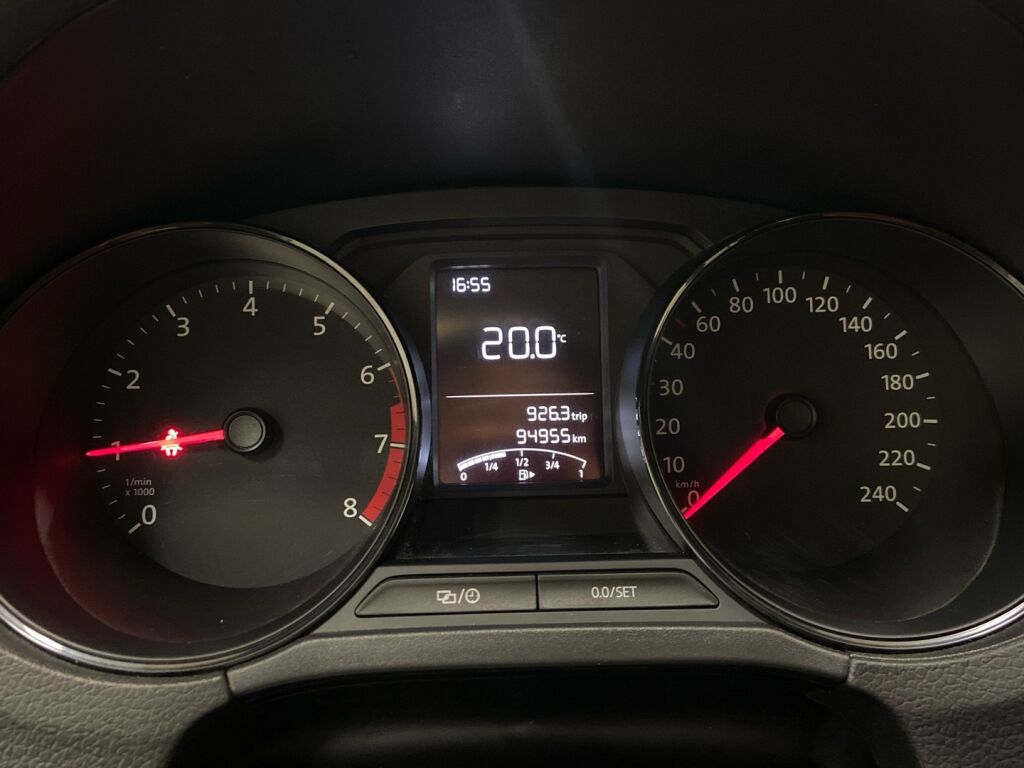 Volkswagen Polo 2016 Valkoinen