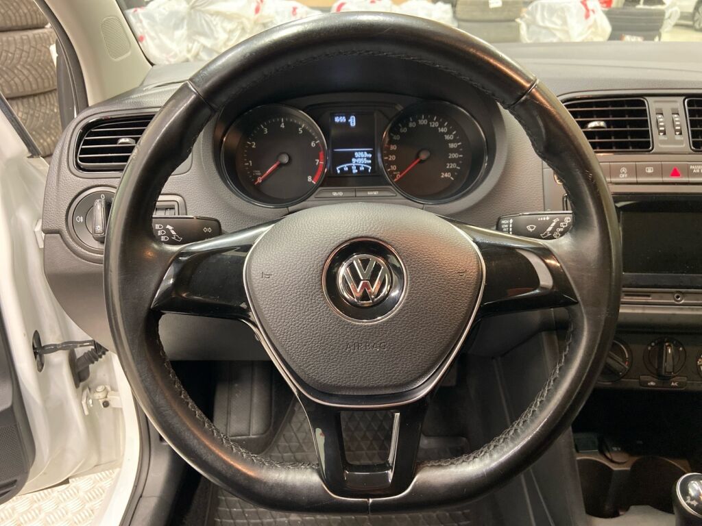 Volkswagen Polo 2016 Valkoinen