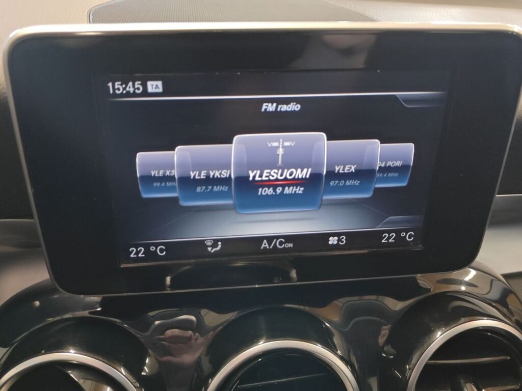 Mercedes-Benz C 2016 Valkoinen