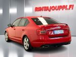 Skoda Octavia 2016 Punainen