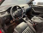 Skoda Octavia 2016 Punainen