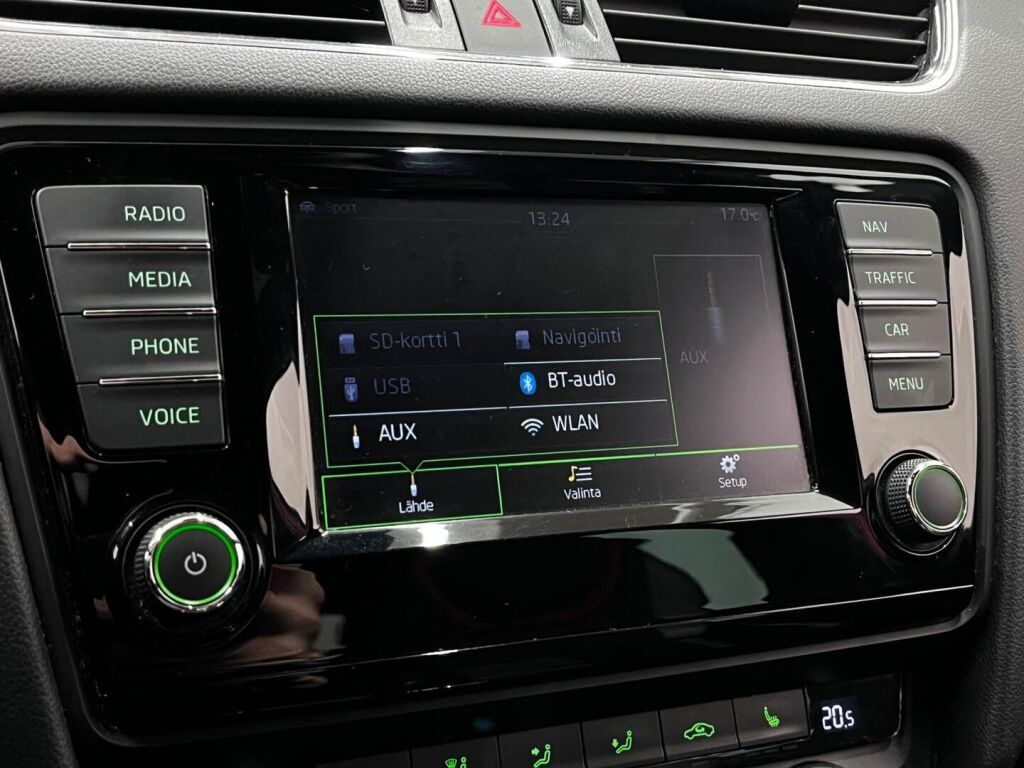 Skoda Octavia 2016 Punainen