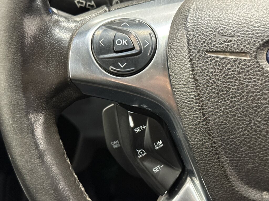 Ford Transit Custom 2016 Punainen