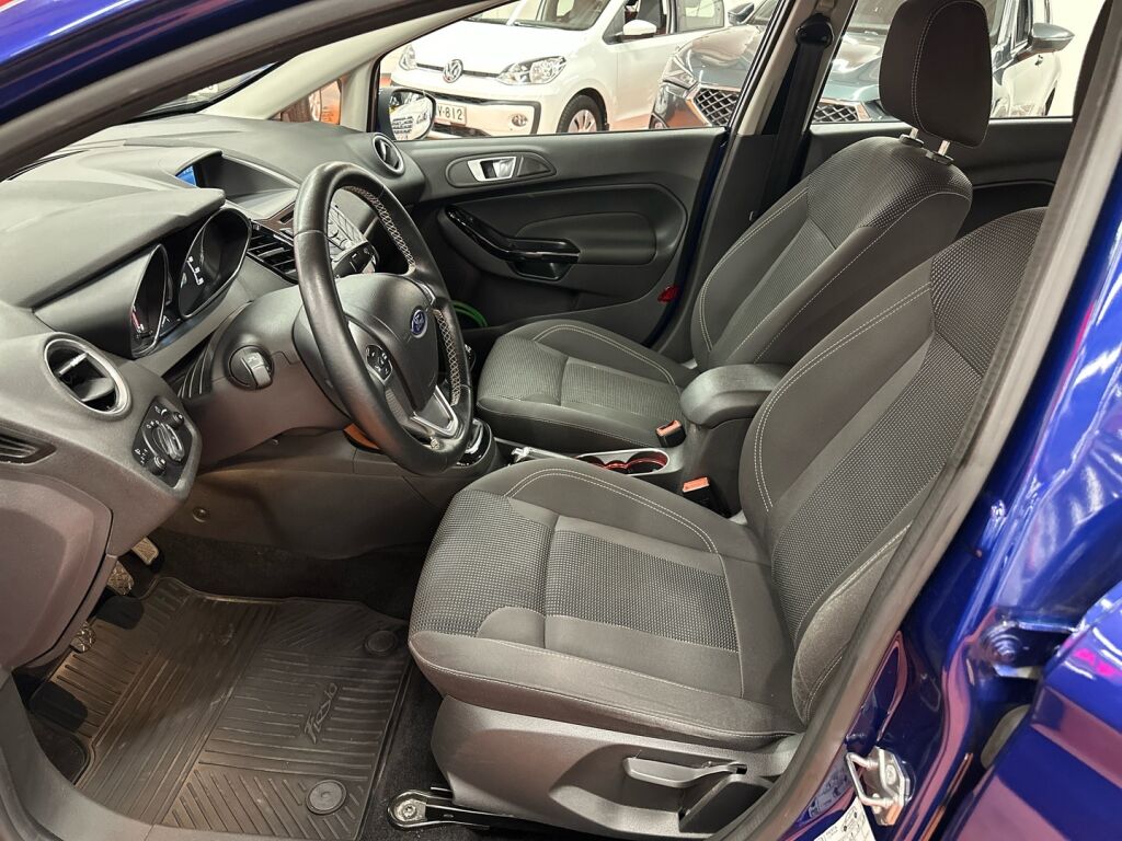 Ford Fiesta 2016 Sininen