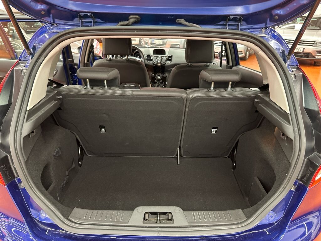 Ford Fiesta 2016 Sininen