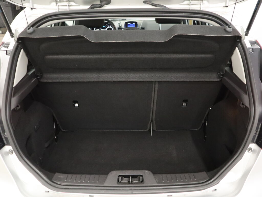 Ford Fiesta 2016 Harmaa